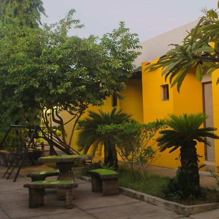 Airport X Managua Hotel Екстериор снимка