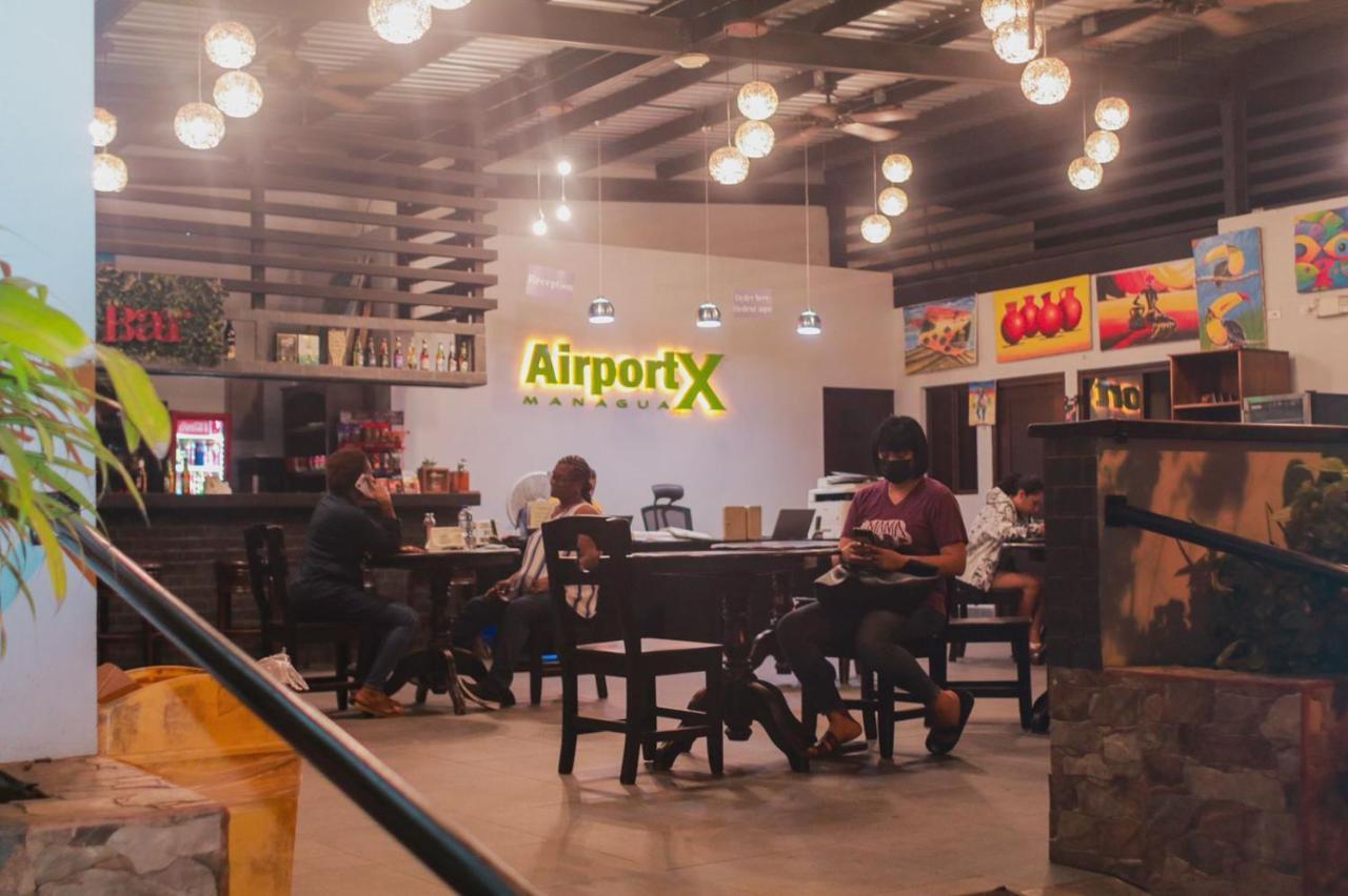 Airport X Managua Hotel Екстериор снимка