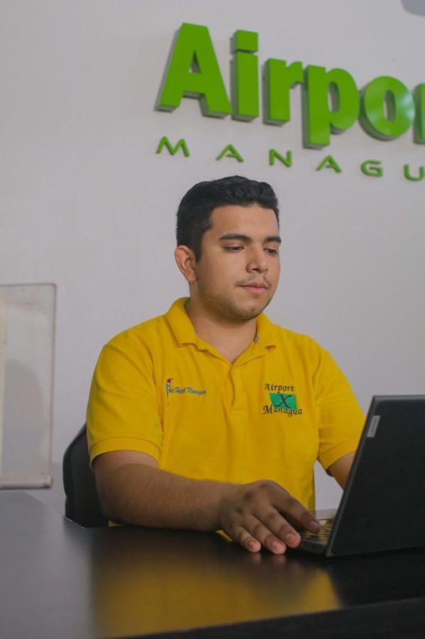 Airport X Managua Hotel Екстериор снимка