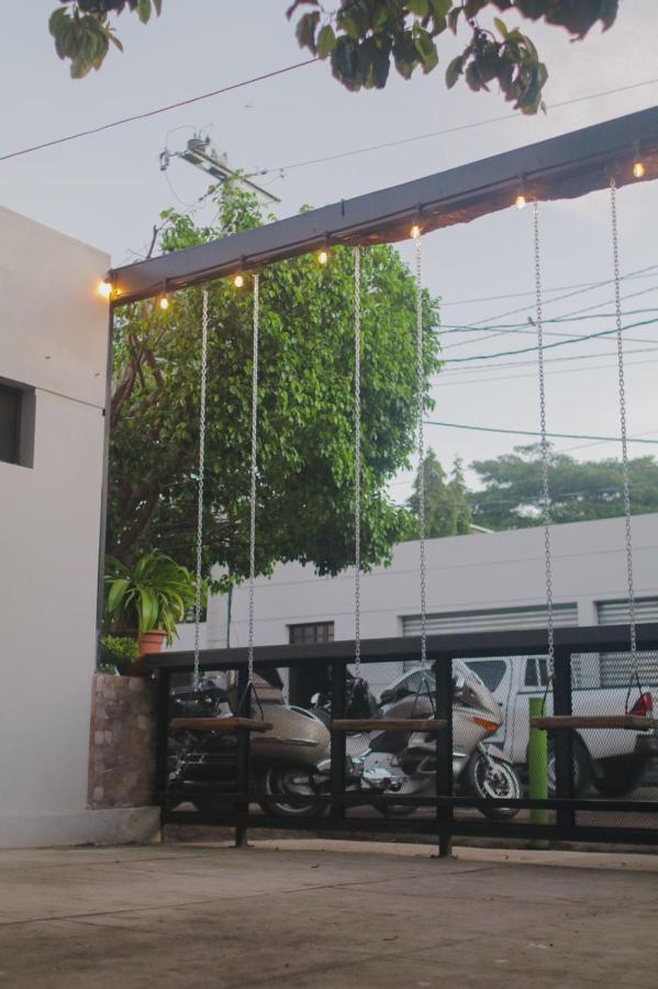 Airport X Managua Hotel Екстериор снимка