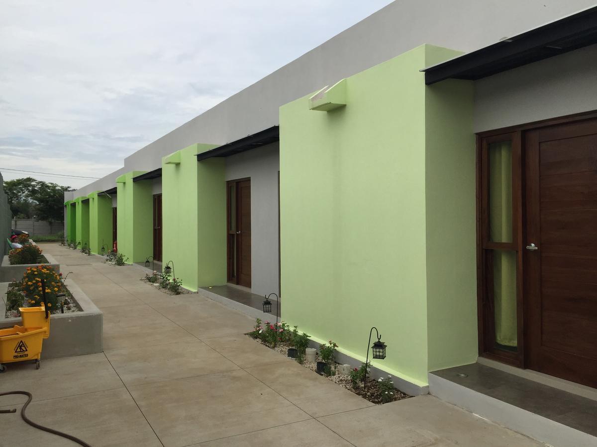 Airport X Managua Hotel Екстериор снимка